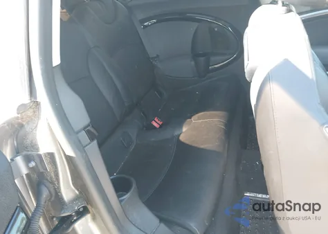 2010 Mini Cooper S Clubman z USA, uszkodzony, nr VIN WMWMM3C58ATZ33138